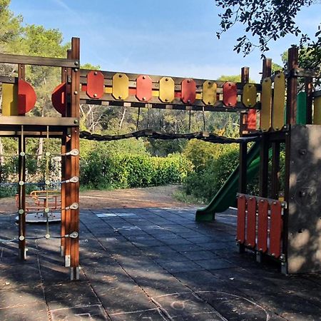 ואלאוריס Villa Harmony מראה חיצוני תמונה
